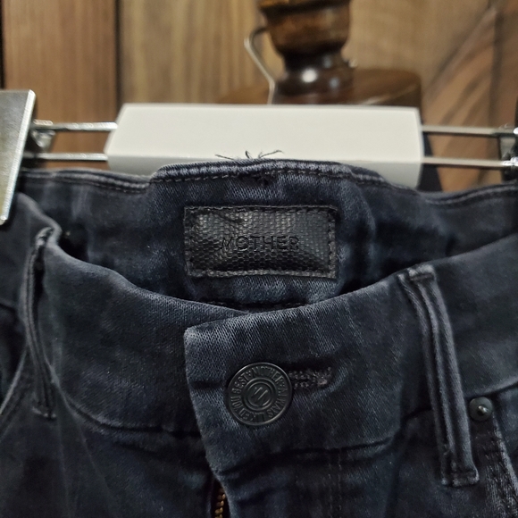 Mother Looker Ankle Fray Black Jeans - Picture 2 of 6